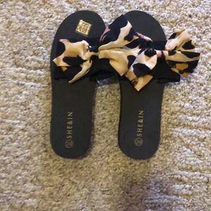 Woman’s size 8 never worn sandals